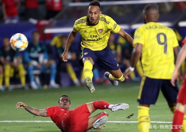 包含多特蒙德绝杀阿森纳,莱万乌龙送礼世界杯的词条 包含多特蒙德绝杀阿森纳,莱万乌龙送礼世界杯的词条